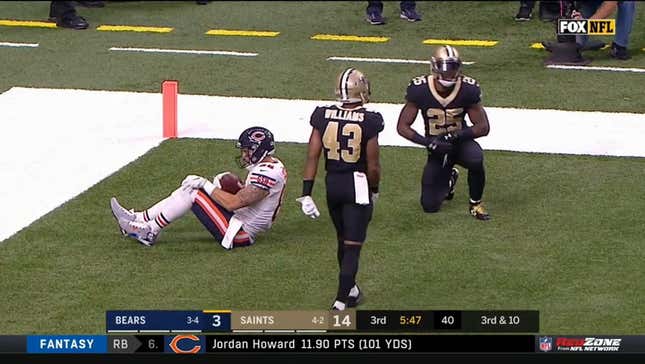 Zach Miller Suffers Gruesome Leg Injury On Touchdown That Gets Reversed