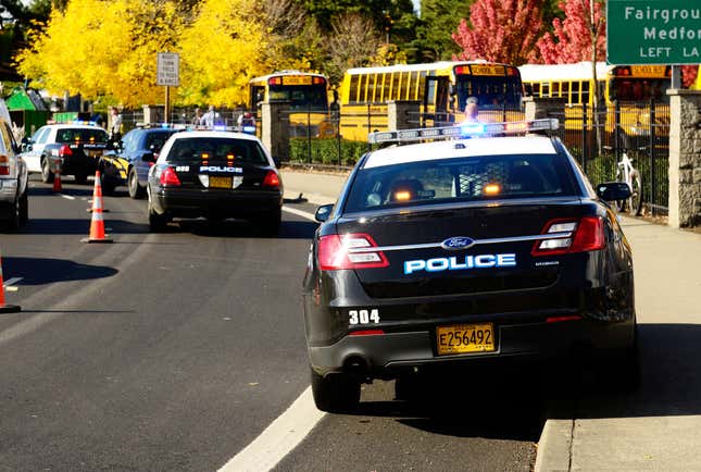 Image for article titled Los Angeles School Board Cuts $25 Million From School Police Force to Go Instead Into Black Student Achievement Plan