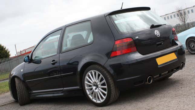 Image for article titled Why Is This Automotive Design Feature Always Ignored?