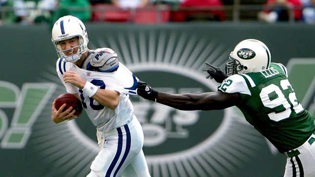 Image for article titled Report: The Jets Are Hoping To Get Peyton Manning As Their New GM