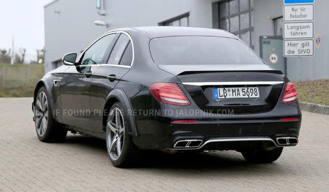 Image for article titled What the Hell Is This Oddball Mercedes Mule?