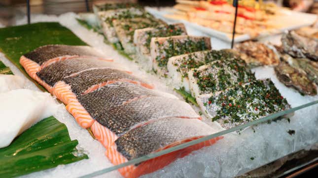 Image for article titled Genetically modified salmon could arrive in U.S. restaurants by next year