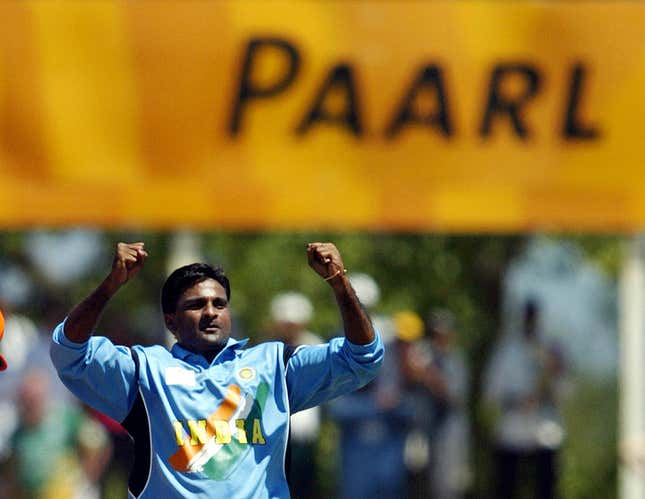 Javagal Srinath celebrates after taking a wicket in India’s match against Holland.