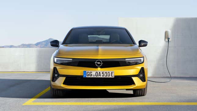 Image for article titled The Opel Astra Earns Its Blitz Badge With A Hybrid Option