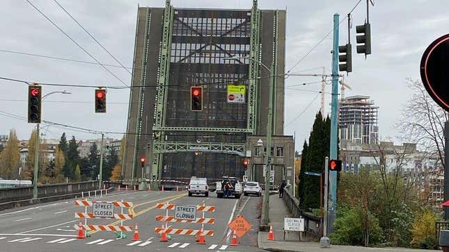 Image for article titled Drawbridge Stuck Open For Almost Two Days in Seattle