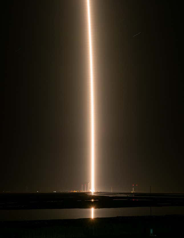 Image for article titled Triple-Core Rockets and &#39;Donuts&#39; on Mars: Marvel at the Best Spaceflight Imagery From June