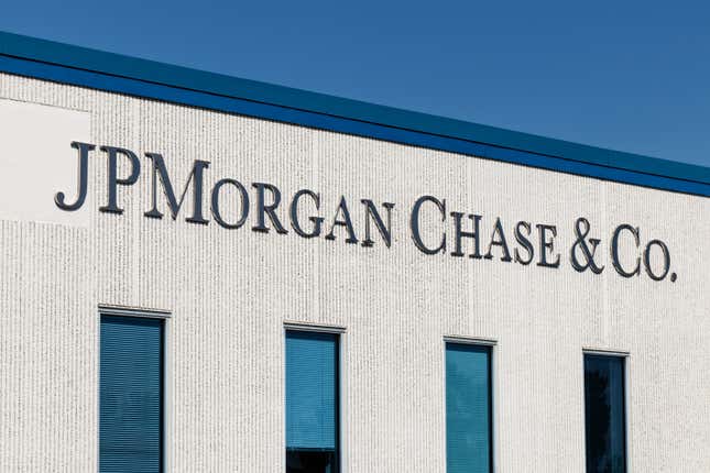 Image de l'article intitulé Il semble que JPMorgan Chase soit sur le point de reprendre complètement ses activités