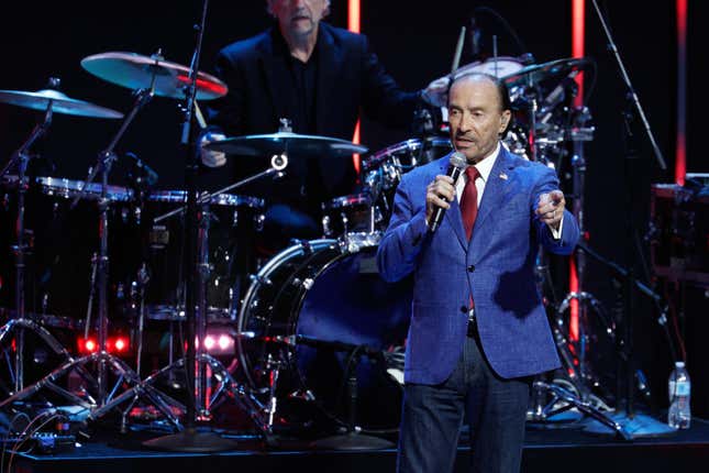 Singer-songwriter Lee Greenwood