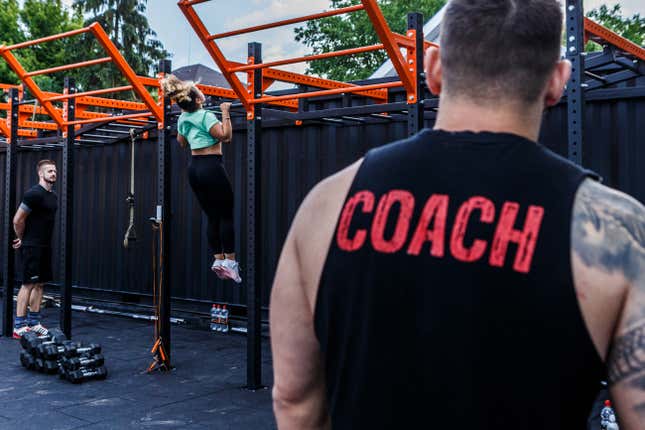 Image for article titled Group Fitness Classes: The Good, the Bad, and the Utterly Humiliating