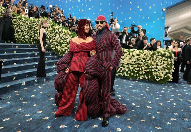 Image for article titled The Powerful Hidden Meanings Behind All These Met Gala Looks Tell a Deeper Story You Missed