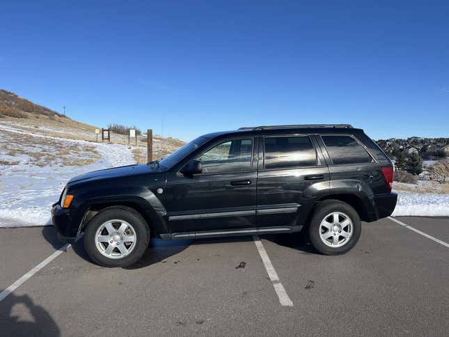 Image for article titled At $9,800, Will This 2008 Jeep Grand Cherokee Diesel Smoke The Competition?