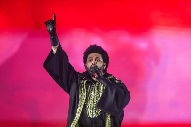  Abel ‘The Weeknd’ Tesfaye performs on stage during the ‘After Hours Til Dawn Tour’ at MorumBIS on September 7, 2024 in Sao Paulo, Brazil. 