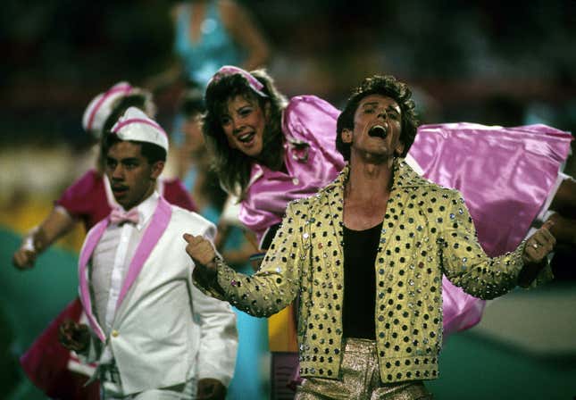 Image for article titled Let&#39;s remember (forget?) the worst Super Bowl halftime shows
