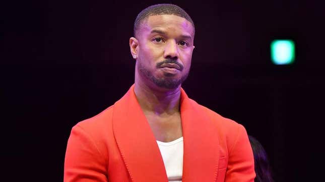 Image de l'article intitulé Michael B. Jordan parle-t-il du reboot de « The Wire » ?