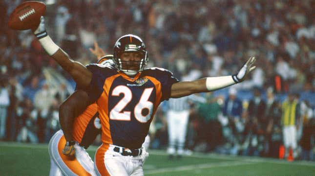 Tim McKyer celebrates after making a play against the Green Bay Packers in Super Bowl XXXI  