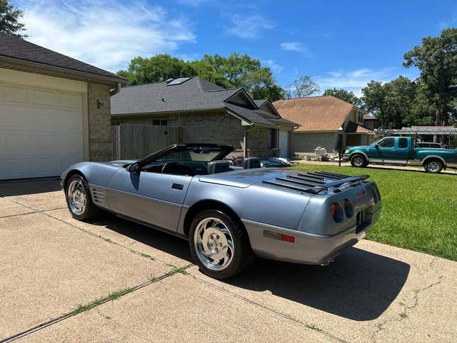 Image for article titled: Is This $7,400 1991 Chevy Corvette a Super Rare Deal?
