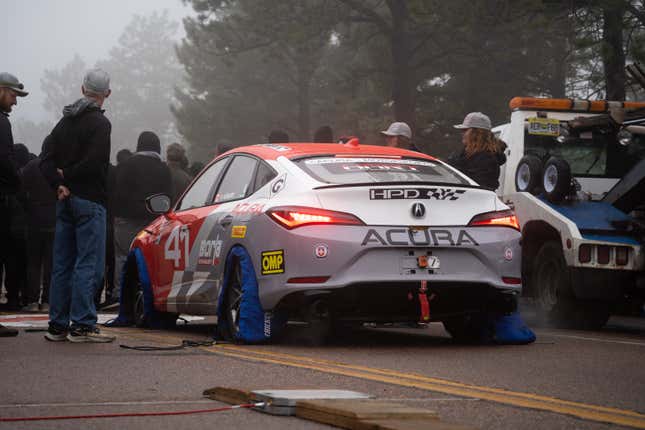 Image for article titled Views From the 2022 Pikes Peak International Hill Climb