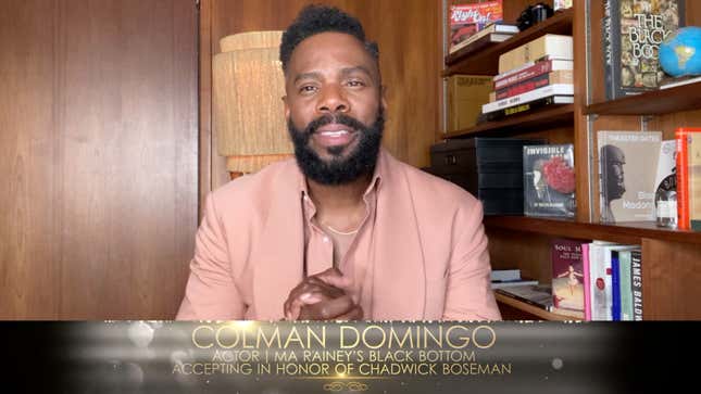 18. APRIL: In diesem Screenshot nimmt Colman Domingo im Namen von Chadwick Boseman den Dorian Award als bester Schauspieler für „Ma Rainey’s Black Bottom“ während der 1. jährlichen Dorians Film Toast 2021 Awards der GALECA: The Society of LGBTQ Entertainment Critics am 18. April 2021 entgegen. 