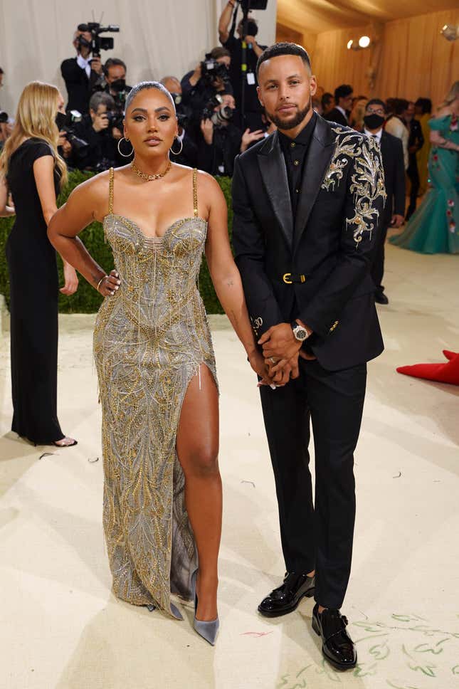 Image for article titled Despite Other Public Splits, Here Are 18 Black Celeb Couples Still Standing Strong [Update]