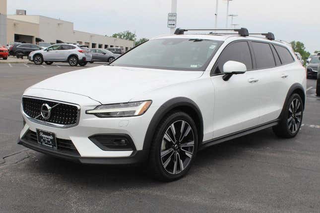 Image for article titled I Don't Like Driving So I Need a Car That Makes it Pleasant! What Should I Buy?