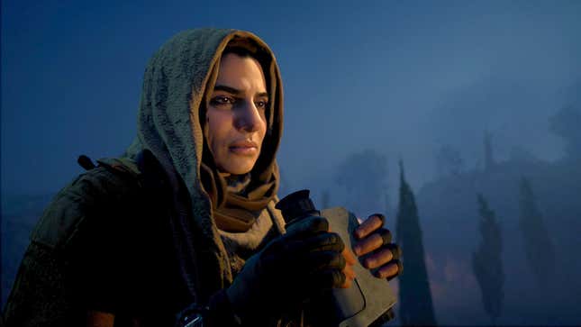 Commander Farah Ahmed Karim holds what appears to be a pair of binoculars in Call of Duty: Modern Warfare 3.