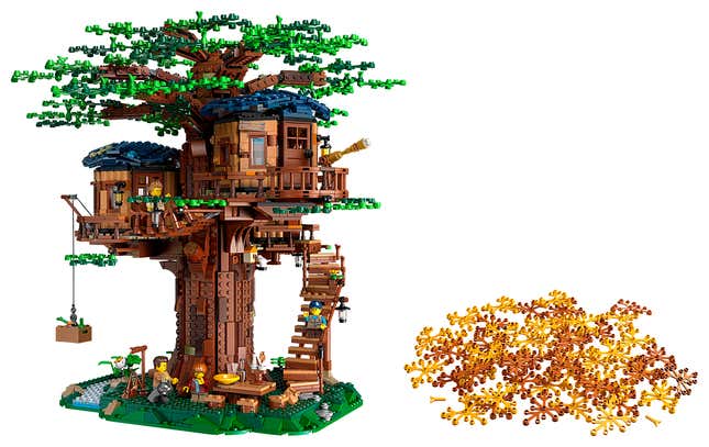 Image for article titled The New Lego Ideas Treehouse Has Leaves Made Of Real Plants