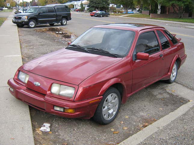 Image for article titled These are Your Favorite Mundane Cars