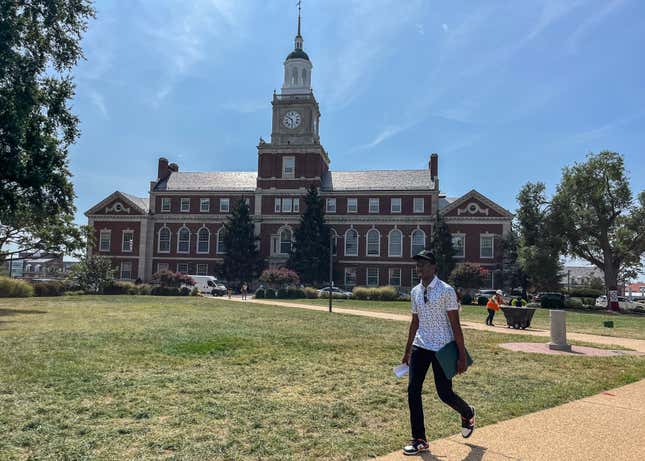 Image de l'article intitulé 15 raisons pour lesquelles le vice-président Harris passe la soirée électorale à l’université Howard, surnommée « La Mecque »