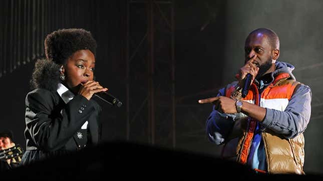 Image for article titled Ms. Lauryn Hill Dissed by Fellow Fugees Member Pras After Cancellation of U.S. Tour