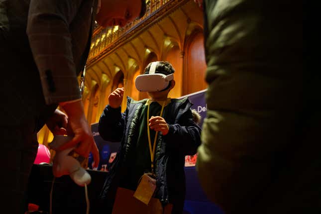 Image for article titled Mark Zuckerberg wants Meta to be something it isn&#39;t