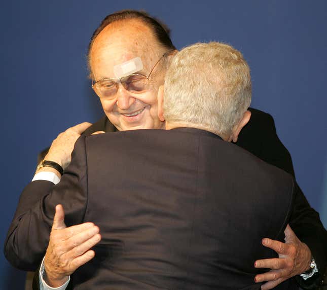With former German vice chancellor Hans Dietrich Genscher, May 2005. (AP Photo/Martin Meissner)
