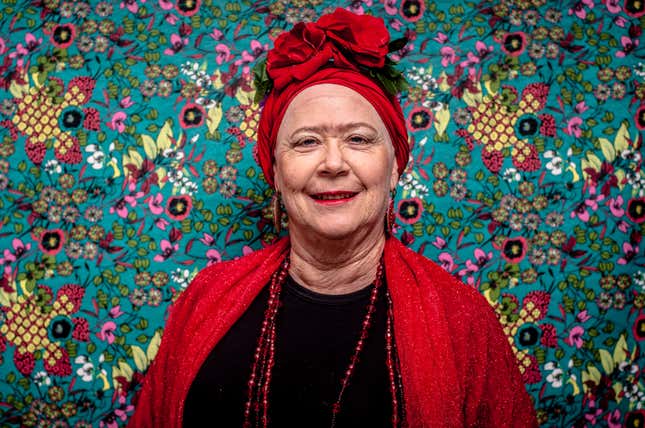 Image for article titled Photos: Anyone in the world can be Frida Kahlo