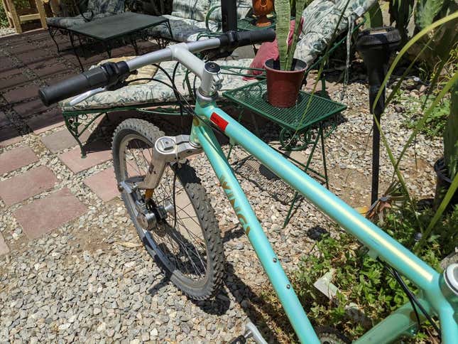 Image for article titled Buy This Weird $2,500 Mountain Bike That Comes With Its Own Patent So I Don't Have To