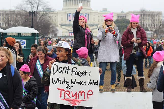 Image de l'article intitulé Les meilleures réactions des Noirs à la victoire électorale de Trump