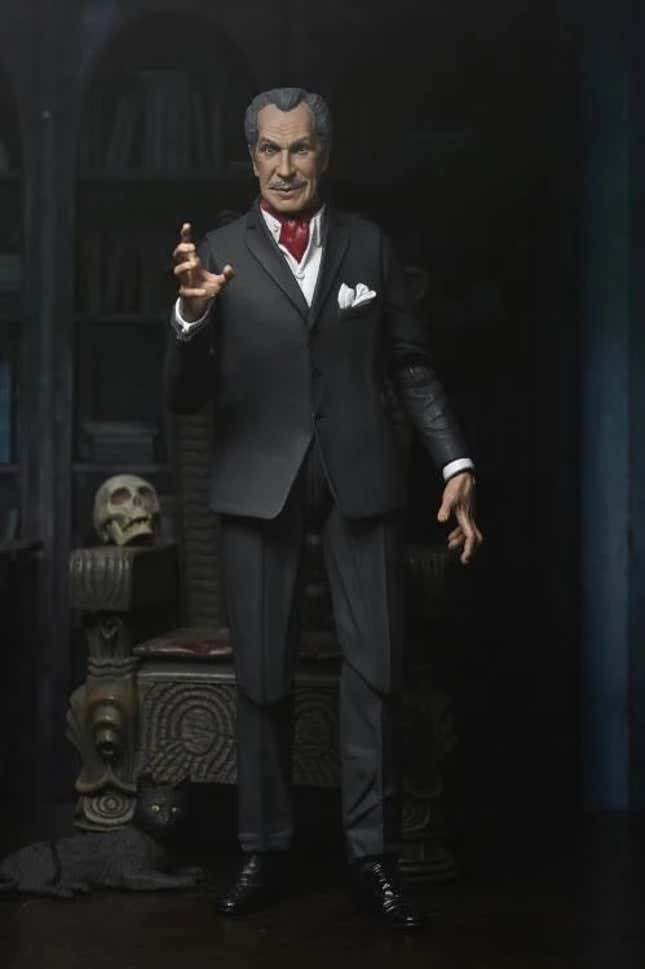 Image for article titled This Vincent Price Figure Comes With a Tiny Cookbook and True Fans Know Why