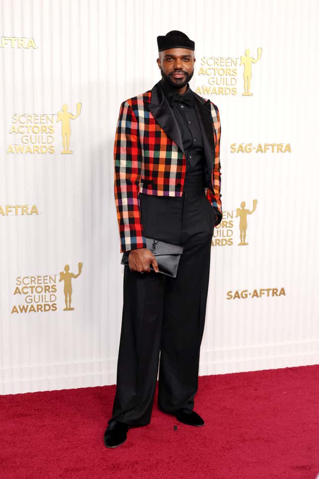 Image for article titled Black Stars Who Shut Down the 2023 SAG Awards Red Carpet