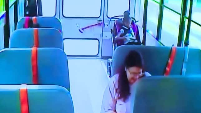 Image for article titled The NJ School Bus Aide Who Let a Disabled Child Choke to Death from Her Harness Learns Her Fate