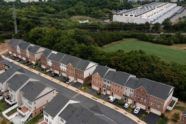 Image for article titled The 10 best states in America for house flipping