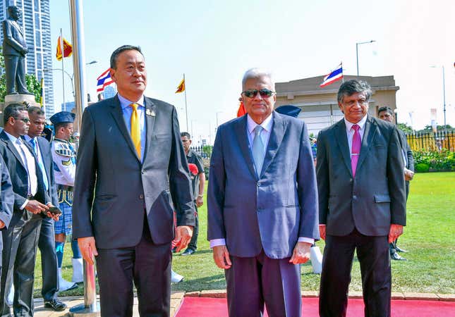 In this Handout photograph released by the Sri Lanka President&#39;s Office HO, Sri Lankan President Ranil Wickremesinghe, second right, poses for a photograph with Thai Prime Minister Srettha Thavisin at the presidential secretariat in Colombo, Sri Lanka, Saturday, Feb. 3, 2024. (Sri Lanka President&#39;s Office HO via AP)