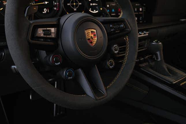 Image for article titled Every Ridiculous High-Tech Feature on the 2023 Porsche 911 GT3 RS