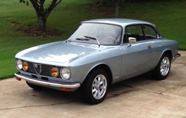 1972 Alfa Romeo GTV 2000