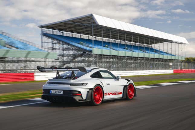 Image for article titled Every Ridiculous High-Tech Feature on the 2023 Porsche 911 GT3 RS