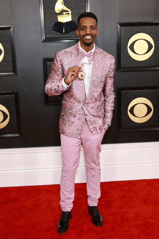 Image for article titled 2023 Grammys: Red Carpet Looks From Black Celebrities and Musicians