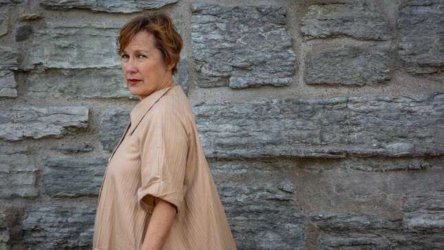 Iris DeMent's 'Workin' on a World' Folds Joy Into a Legacy of Righteous Anger