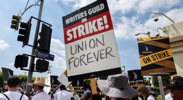 Strike solidarity 2023 WGA and SAG-AFTRA