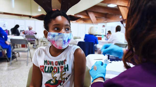 Image for article titled Parents Feel Like They're 'Screaming Into a Void,' But at Least Now Their Kids Can Get Vaccinated