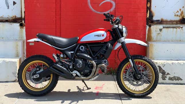 At 8 500 Could You Get Sleighed By This 2017 Ducati Scrambler Desert Sled