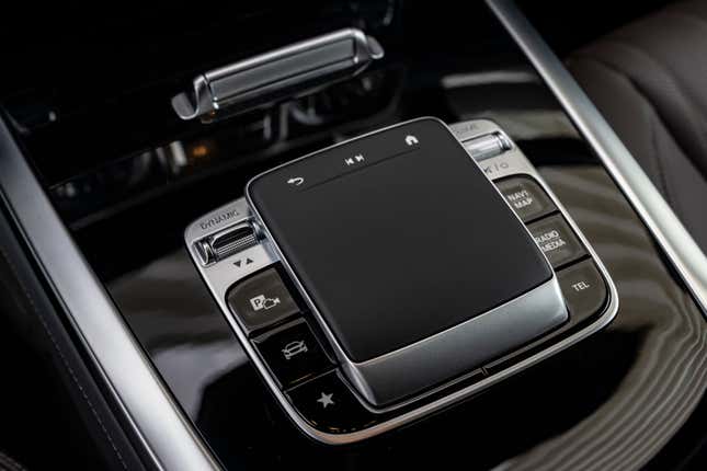 Touchpad of a 2025 Mercedes-Benz G550