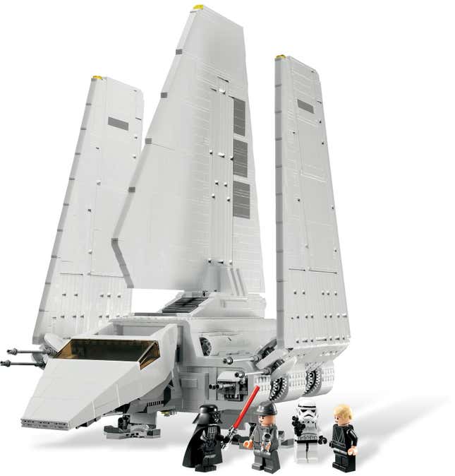 Image for article titled 25 of the Best Lego Star Wars Sets From 25 Years of Lego Star Wars