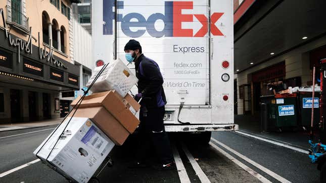 Image for article titled Bounty Hunters Seek Out Idling Trucks In NYC For A Cut Of The Fines